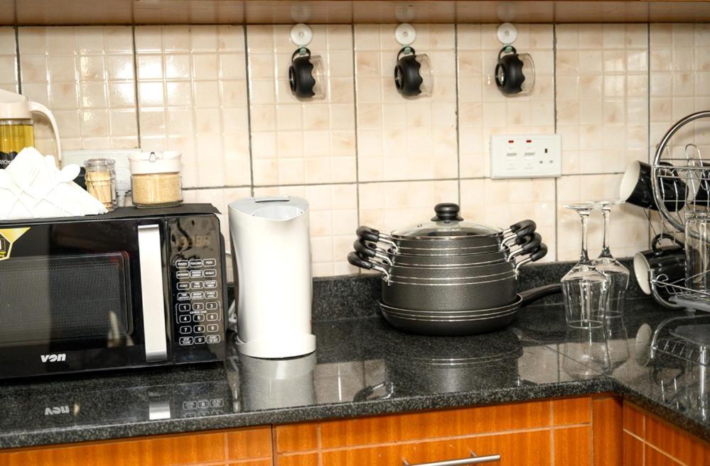 Furnished 1 Bedroom Apartment In Nairobi. 15 Mins To Cbd. Free Wi-Fi & Parking Екстер'єр фото