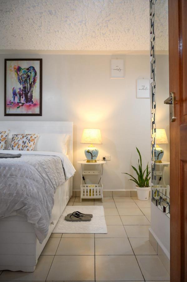 Furnished 1 Bedroom Apartment In Nairobi. 15 Mins To Cbd. Free Wi-Fi & Parking Екстер'єр фото
