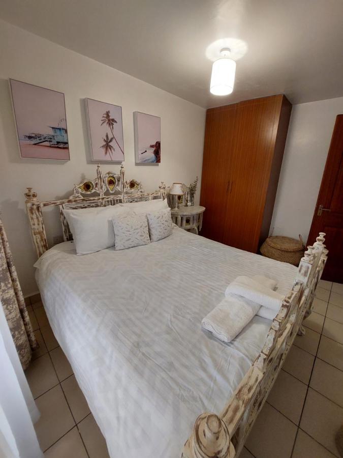 Furnished 1 Bedroom Apartment In Nairobi. 15 Mins To Cbd. Free Wi-Fi & Parking Екстер'єр фото