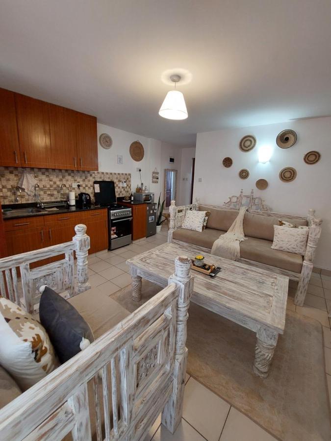 Furnished 1 Bedroom Apartment In Nairobi. 15 Mins To Cbd. Free Wi-Fi & Parking Екстер'єр фото